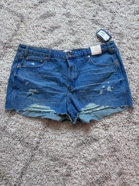 Universal Thread Distressed Blue Denim Cutoff Shorts